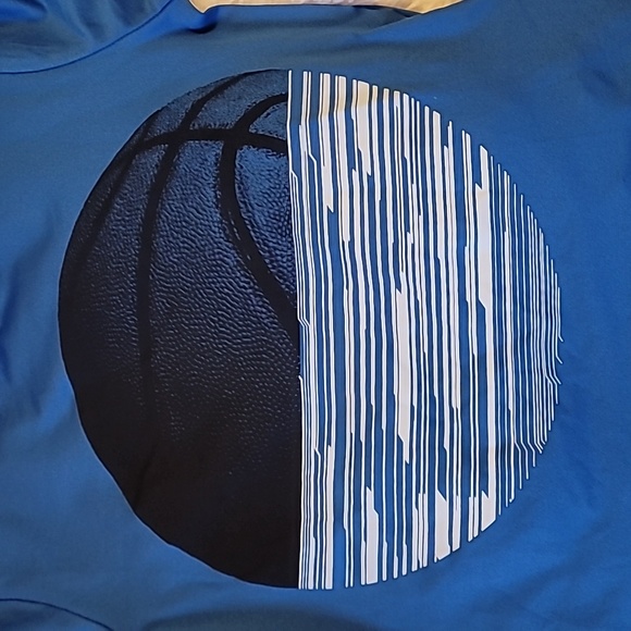 Joe Fresh, Boy's Activewear shirt,  size 4 toddler - Picture 3 of 5